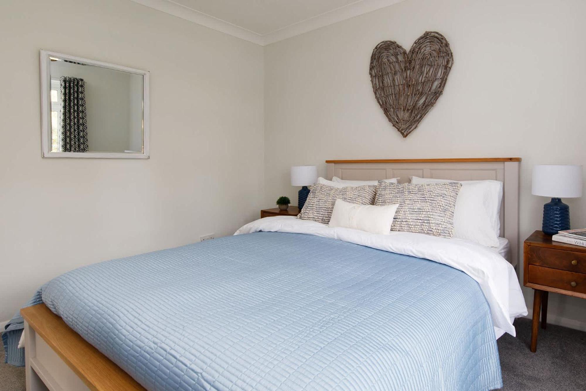 Spacious Home For 8 In Witterings - Walk To Beach East Wittering Eksteriør billede