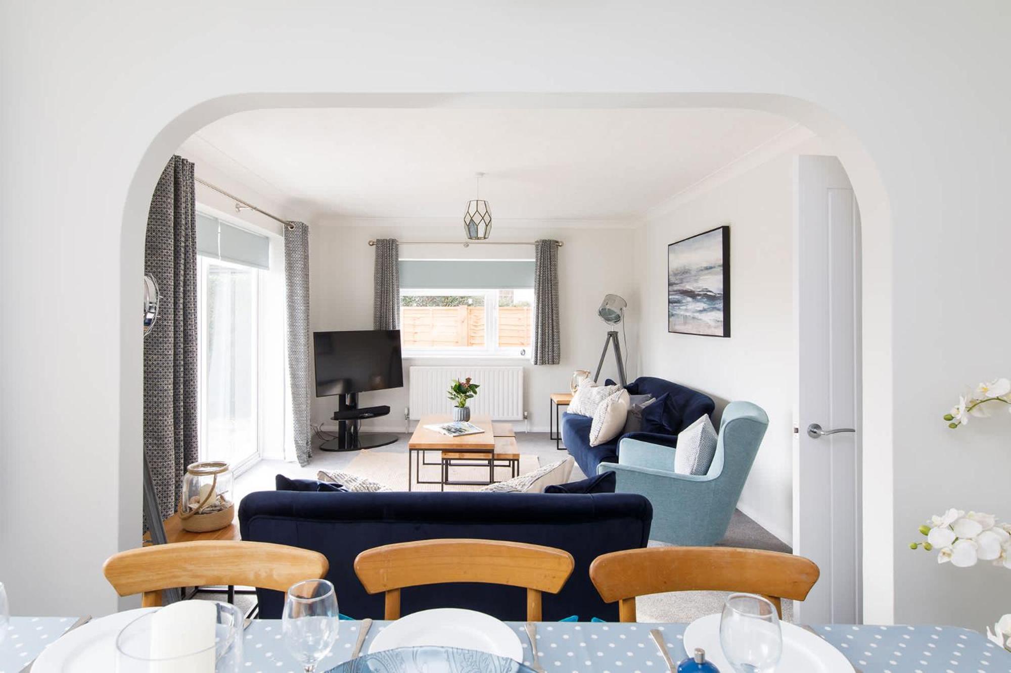 Spacious Home For 8 In Witterings - Walk To Beach East Wittering Eksteriør billede